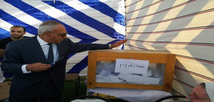 رئيس الاسماعيلي 